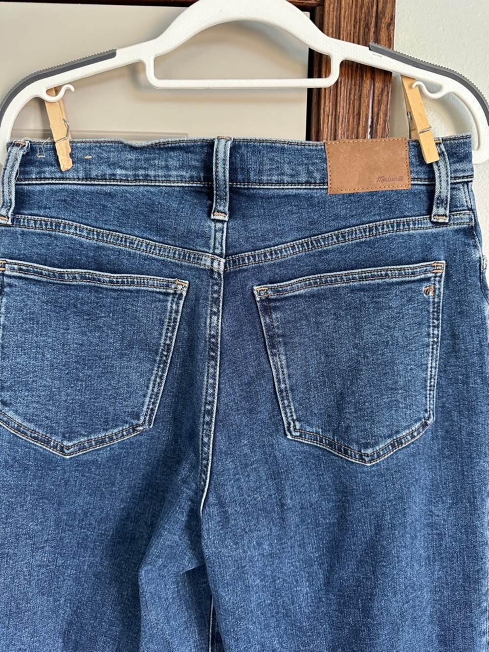 Madewell The Perfect Vintage Straight Jean in Bright Indigo Instacozy Edition 27 - Picture 5 of 9